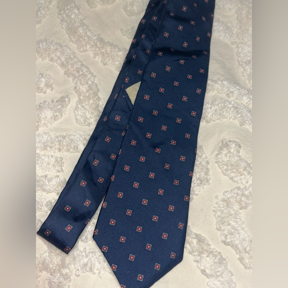 Dior Men's Navy Silk Tie with Red Geometric Motif